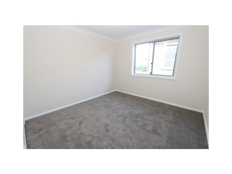 22 Governors Parade, Windradyne NSW 2795