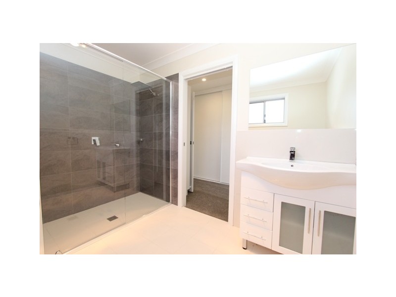 22 Governors Parade, Windradyne NSW 2795