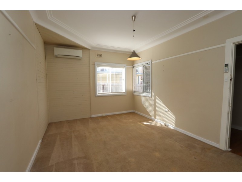 21 Prospect St, Bathurst NSW 2795