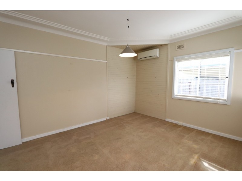 21 Prospect St, Bathurst NSW 2795