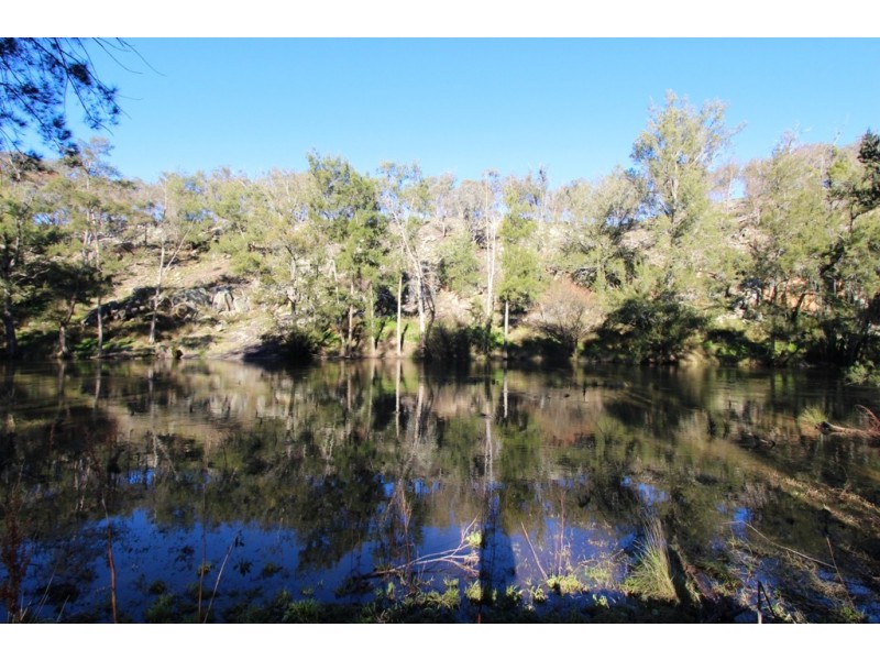 2216 McIntosh Road, Freemantle NSW 2795