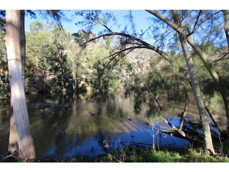 2216 McIntosh Road, Freemantle NSW 2795