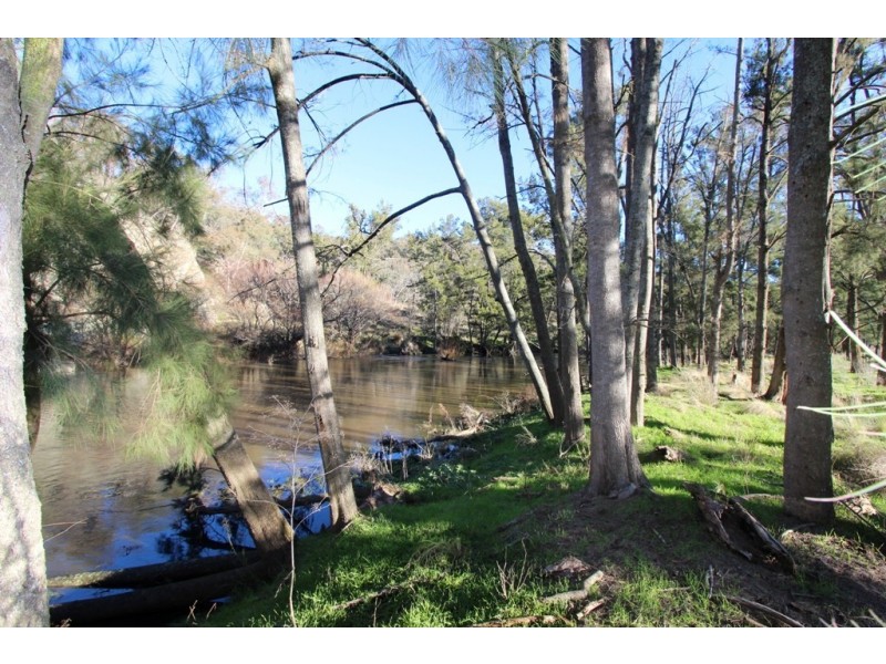 2216 McIntosh Road, Freemantle NSW 2795