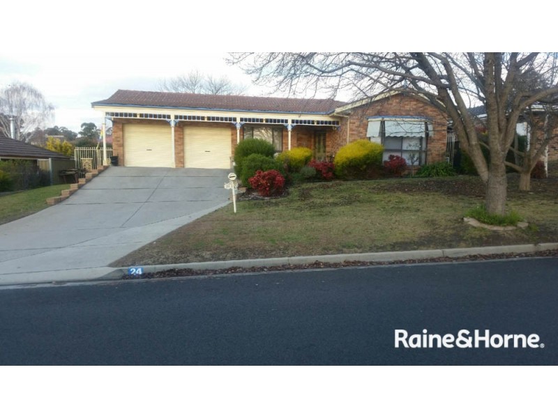 24 Opperman Way, Windradyne NSW 2795