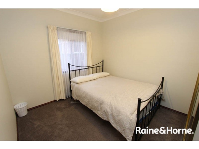 24 Opperman Way, Windradyne NSW 2795