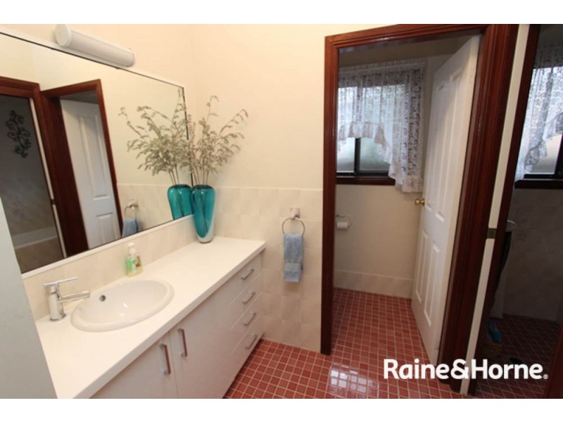 24 Opperman Way, Windradyne NSW 2795