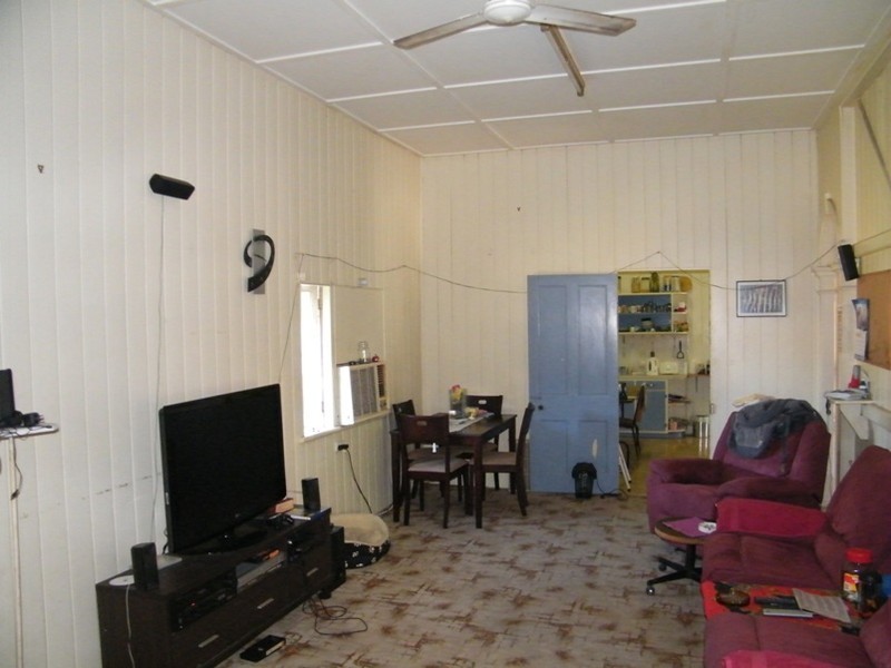113 Railway Street, Ayr QLD 4807