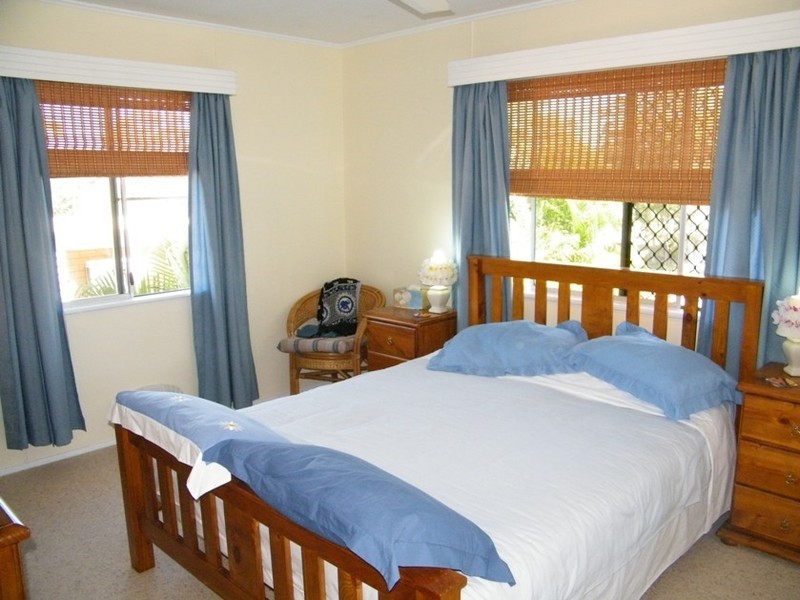 12 Dennis Street, Ayr QLD 4807