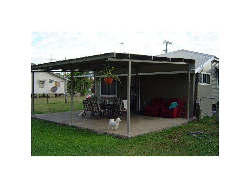 97 Eleventh Avenue, Home Hill QLD 4806