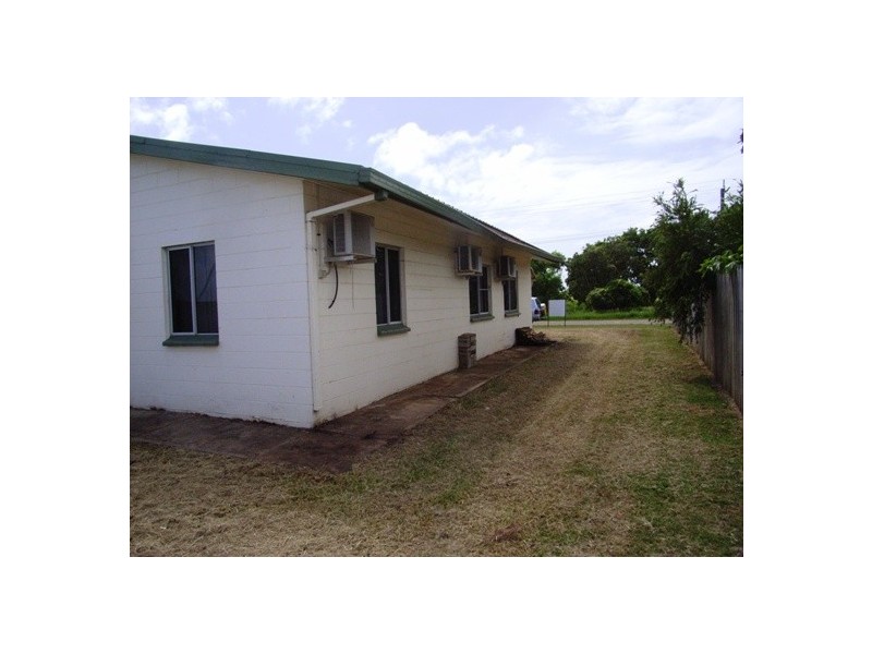 43 Braby Street, Alva QLD 4807