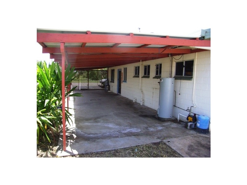 43 Braby Street, Alva QLD 4807