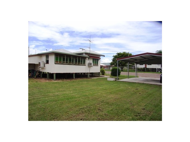 3 Fifth Street, Home Hill QLD 4806