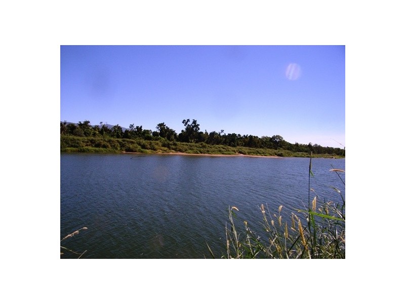 221 Hodel Road, Giru QLD 4809