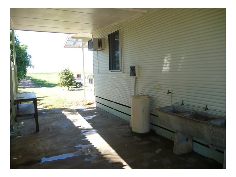 221 Hodel Road, Giru QLD 4809