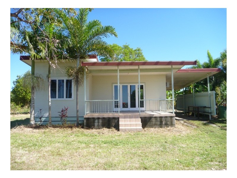 221 Hodel Rd, Giru QLD 4809