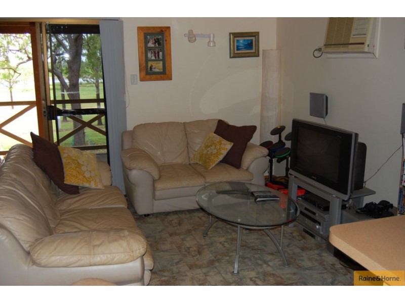 34327 Bruce Highway, Giru QLD 4809