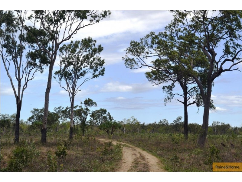 100 Old Coach Road., Majors Creek QLD 4816