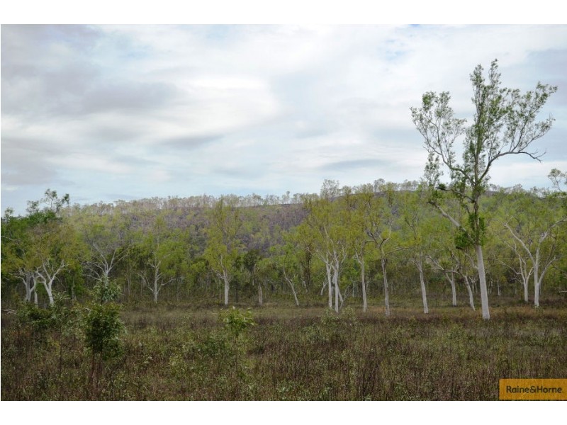 100 Old Coach Road, Majors Creek QLD 4816