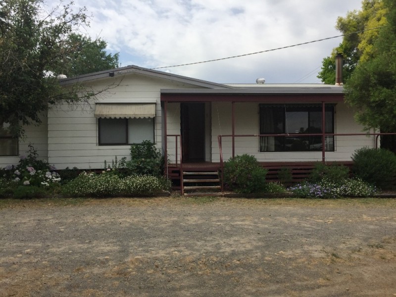 1 High Street, Chiltern VIC 3683