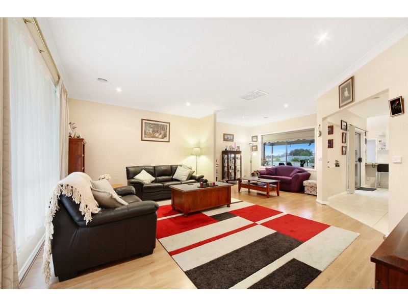 7 Carnoustie Avenue, Wodonga VIC 3690