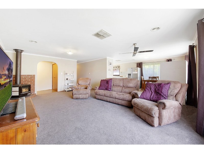 20 Dundee Drive, Wodonga VIC 3690