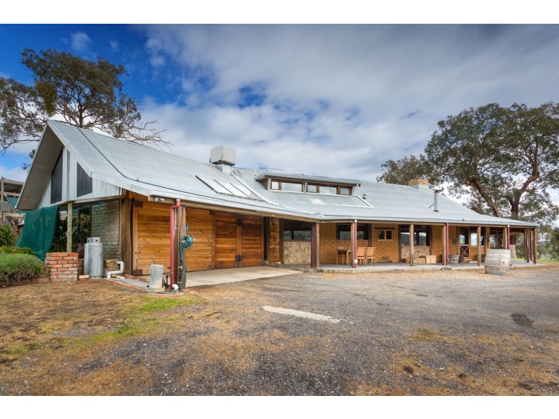 47 O’Neill Lane, Sandy Creek VIC 3695