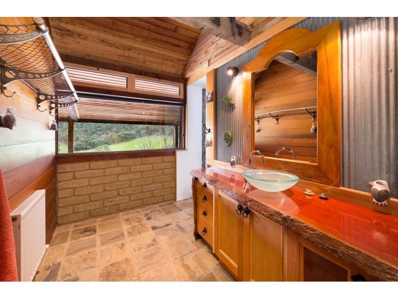 47 O’Neill Lane, Sandy Creek VIC 3695