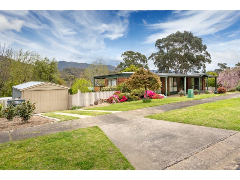 4 Coleman Court, Dartmouth VIC 3701