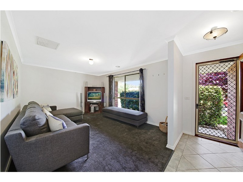 12 Bisque Court, Wodonga VIC 3690