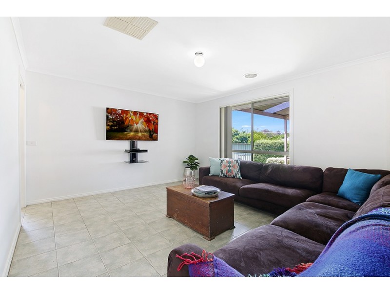 12 Bisque Court, Wodonga VIC 3690