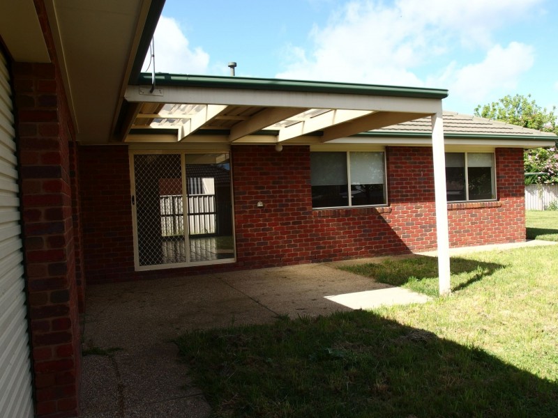 31 Dundee Drive, Wodonga VIC 3690