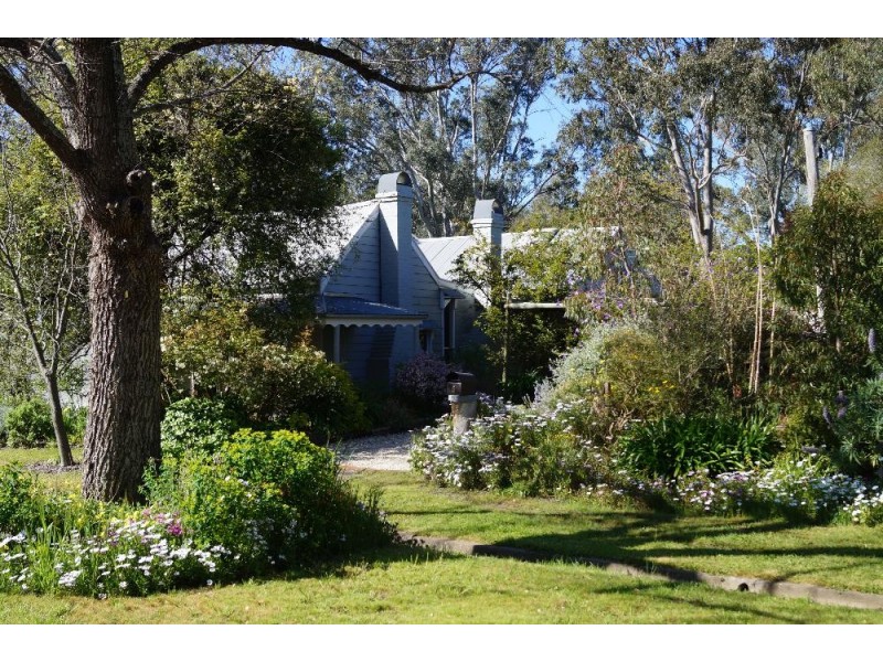 5 Pink Street, Violet Town VIC 3669