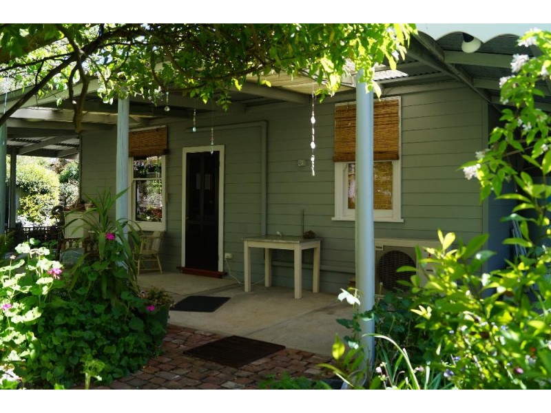 5 Pink Street, Violet Town VIC 3669