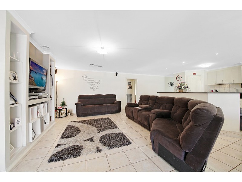 4 Bel Air Street, Wodonga VIC 3690