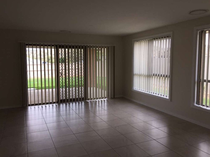 37 Kenneth Watson Drive, Wodonga VIC 3690