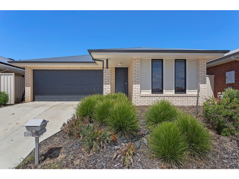 15 Sadlier Street, Wodonga VIC 3690