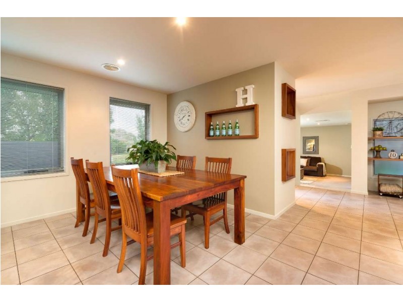 4 Pitcher Place, Wodonga VIC 3690