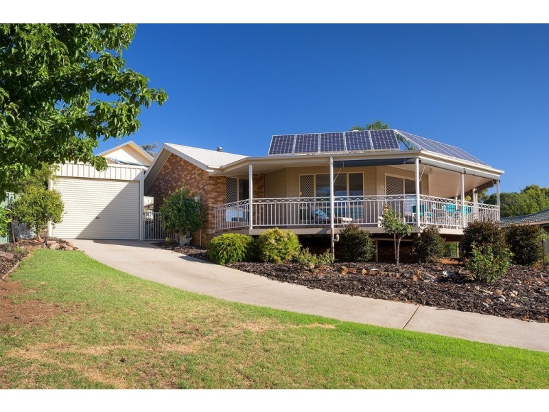 10 Elizabeth Crescent, Bellbridge VIC 3691