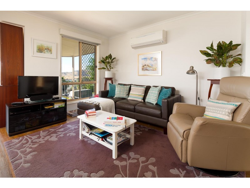 10 Elizabeth Crescent, Bellbridge VIC 3691