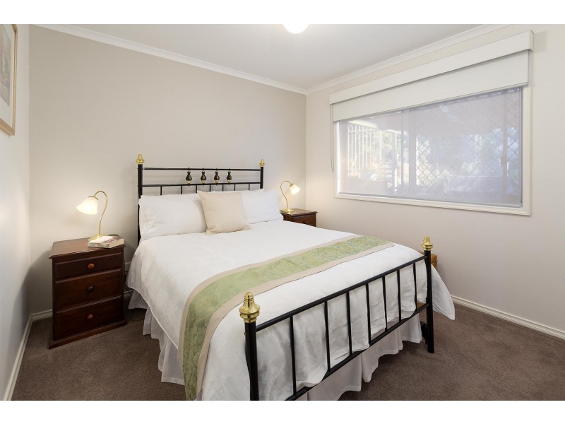 10 Elizabeth Crescent, Bellbridge VIC 3691
