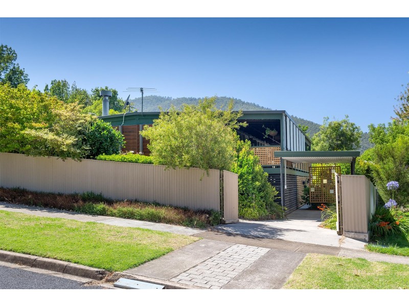4 Coleman Court, Dartmouth VIC 3701