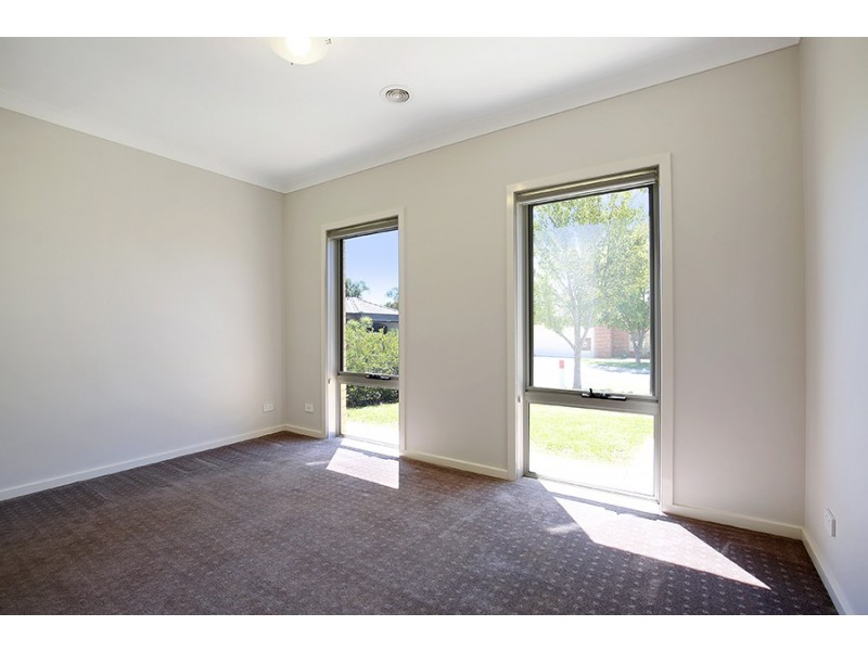1 Grace Court, West Wodonga VIC 3690