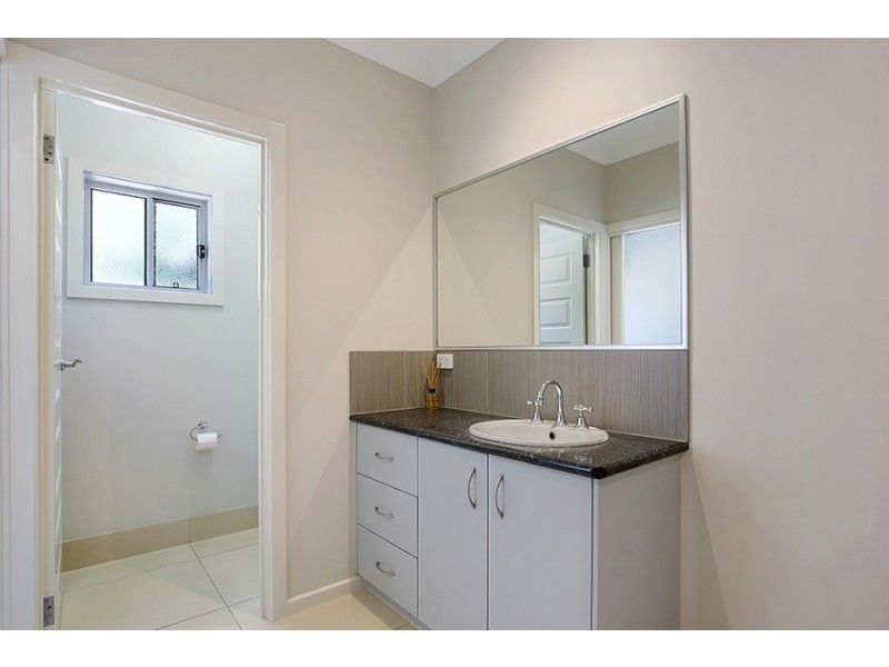 1 Grace Court, West Wodonga VIC 3690