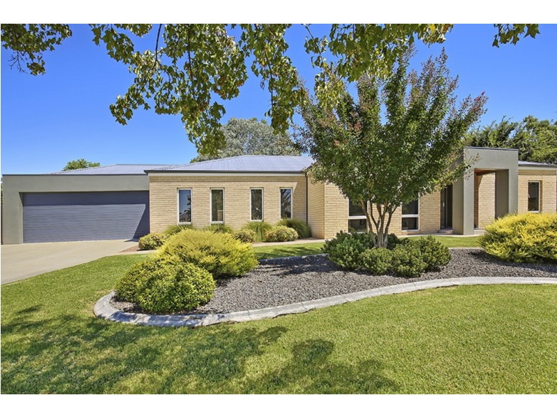 1 Grace Court, West Wodonga VIC 3690