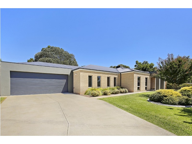 1 Grace Court, West Wodonga VIC 3690