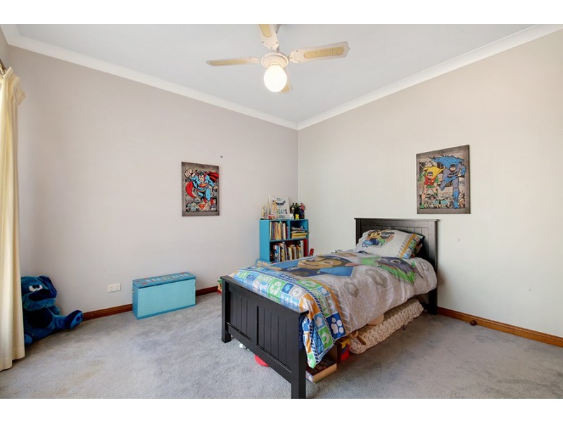 697 Hodge Street, Albury NSW 2640