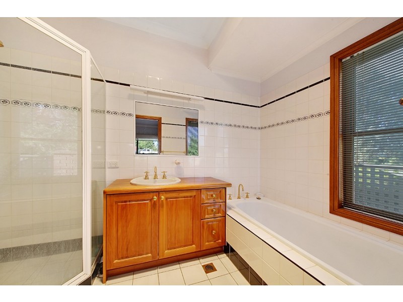 697 Hodge Street, Albury NSW 2640