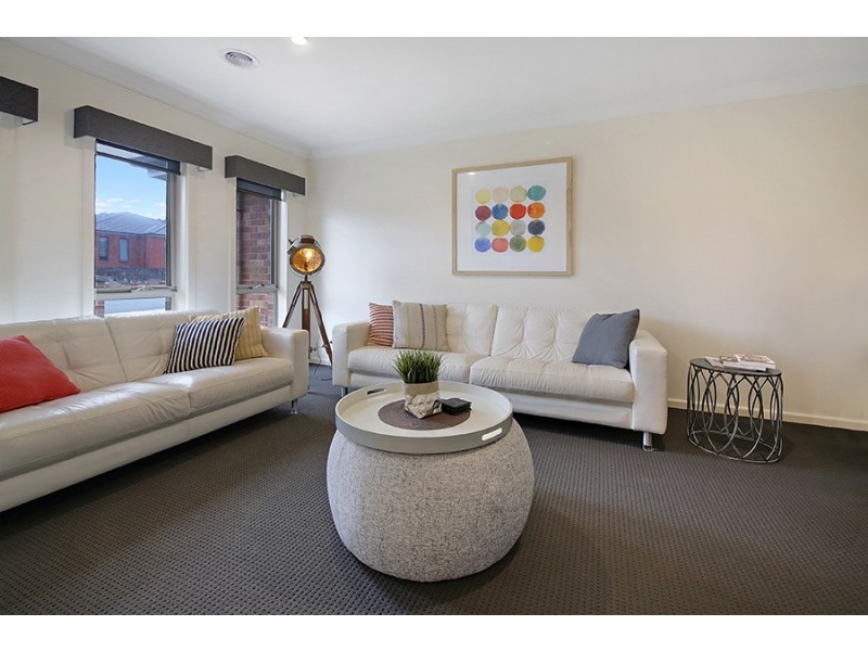 12 Pioneer Place, Thurgoona NSW 2640