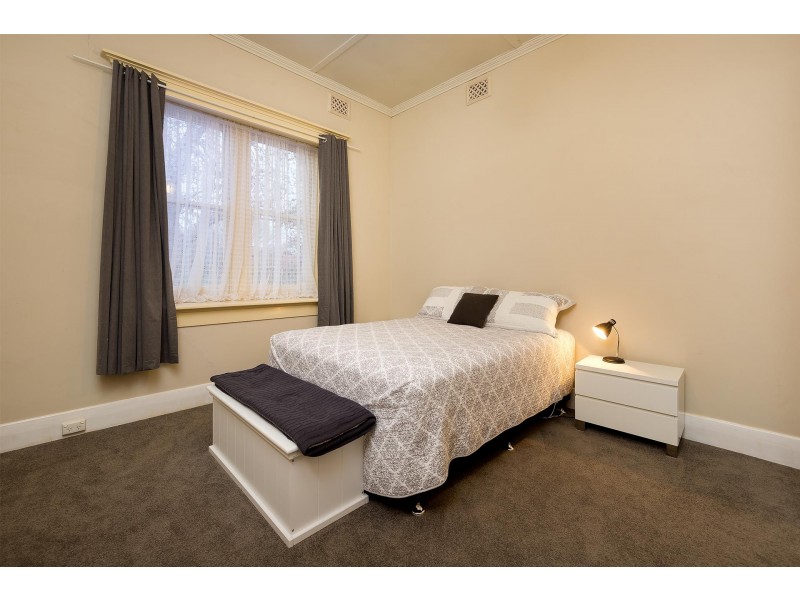 637 Macauley Street, Albury NSW 2640