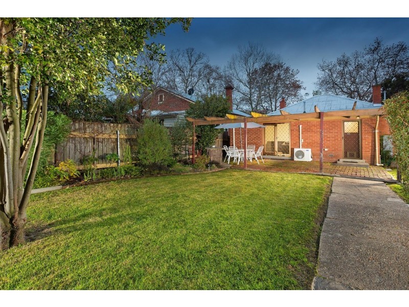 637 Macauley Street, Albury NSW 2640